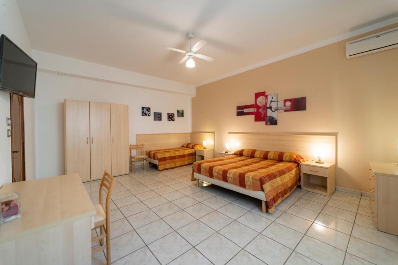 Casa Vacanza San Pietro Maiori Exteriör bild