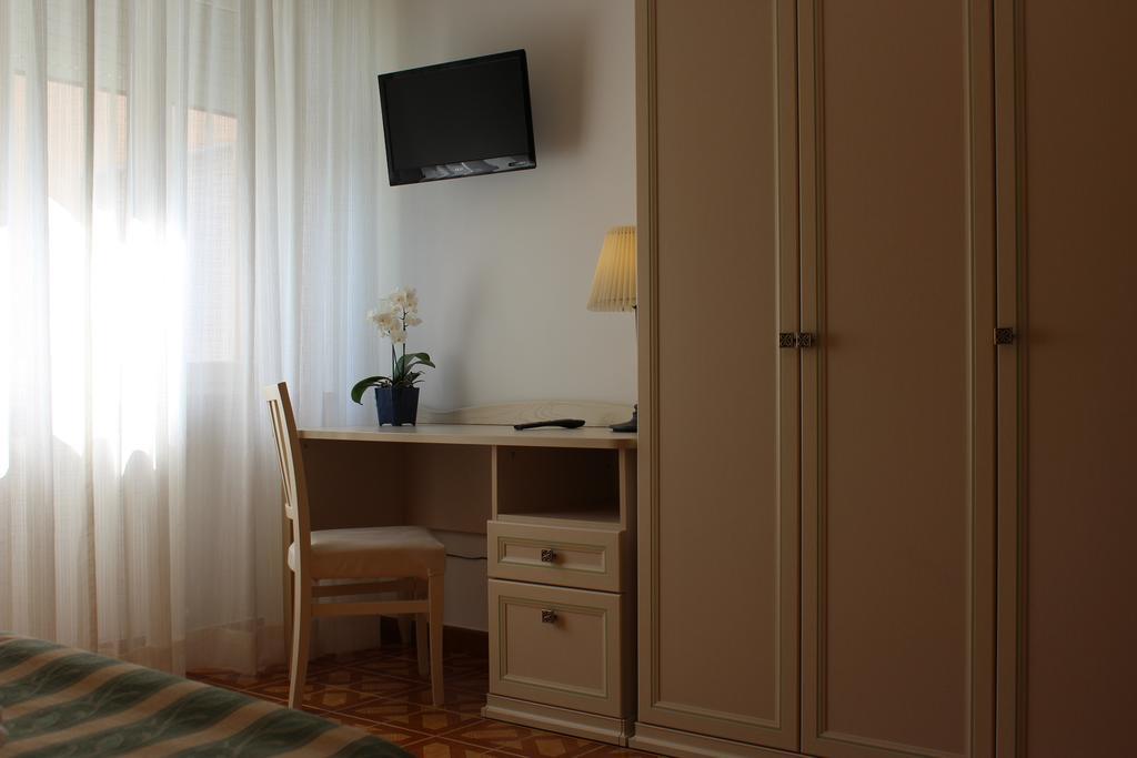 Casa Vacanza San Pietro Maiori Exteriör bild